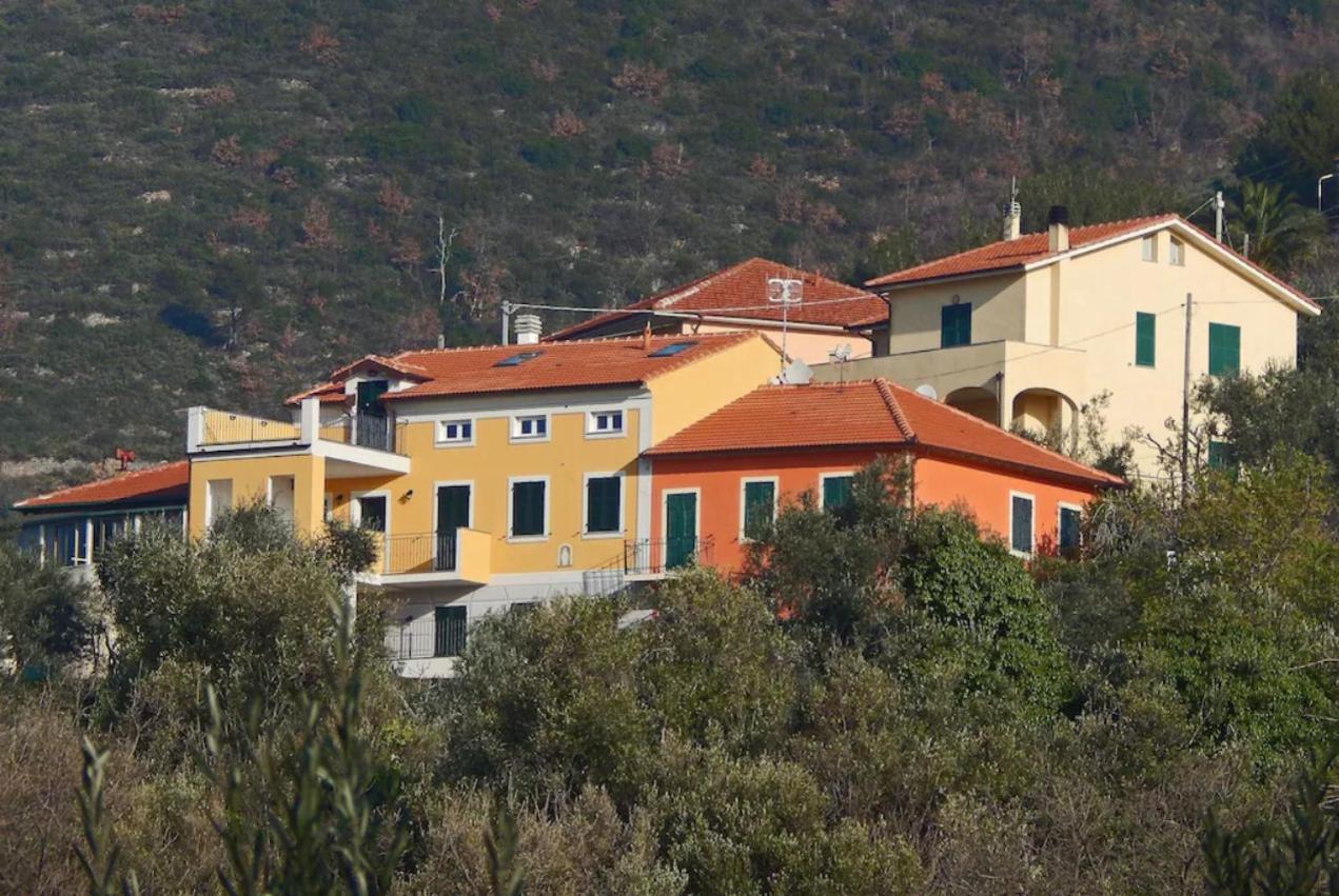 Appartement Casa Di Claudia à Arnasco Extérieur photo